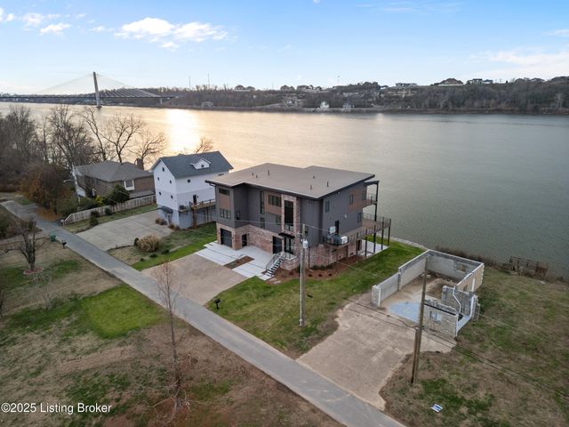 6904 Beachland Bch Rd, Prospect, KY 40059