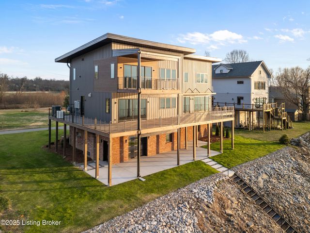 6904 Beachland Bch Rd, Prospect, KY 40059
