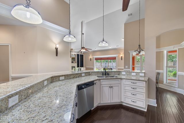 1614 Colonist Square SW, Ocean Isle Beach, NC 28469