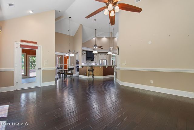 1614 Colonist Square SW, Ocean Isle Beach, NC 28469