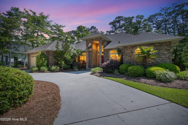 1614 Colonist Square SW, Ocean Isle Beach, NC 28469