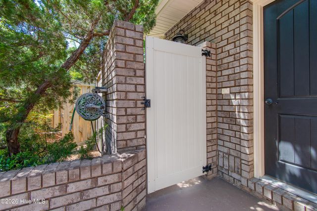 1614 Colonist Square SW, Ocean Isle Beach, NC 28469