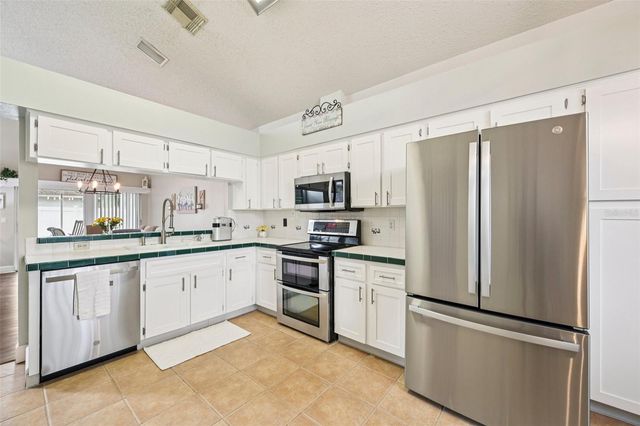 13310 BEECHBERRY DRIVE, Riverview, FL 33579