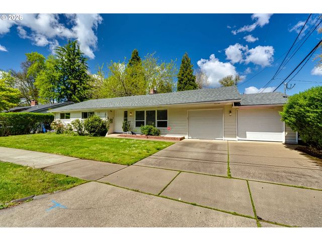 1255 E 24TH Ave, Eugene, OR 97403