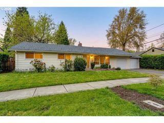 1255 E 24TH Ave, Eugene, OR 97403
