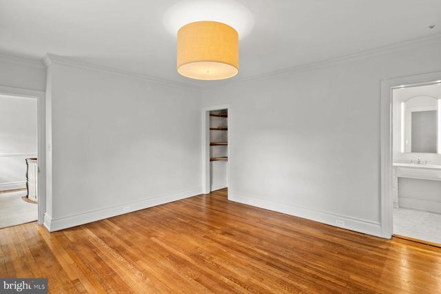 9 NORMAN LN, Philadelphia, PA 19118