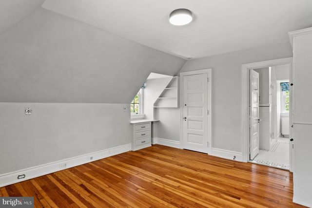 9 NORMAN LN, Philadelphia, PA 19118