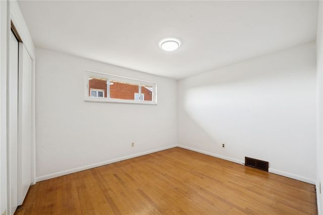 421 Robbins Station Rd, North Huntingdon, PA 15642