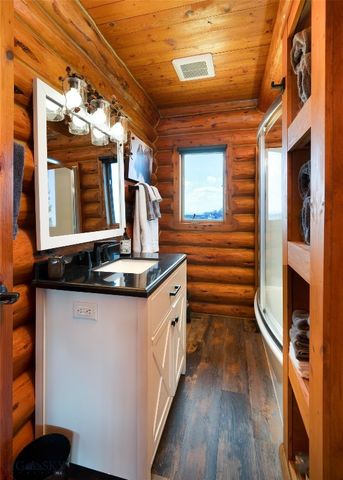 7550 & 7560 Springhill Road, Belgrade, MT 59714