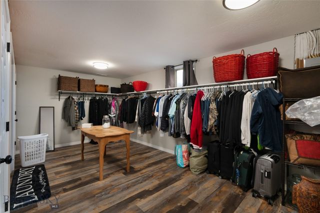 7550 & 7560 Springhill Road, Belgrade, MT 59714