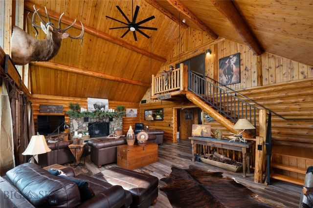 7550 & 7560 Springhill Road, Belgrade, MT 59714