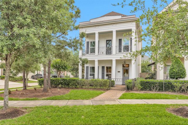 270 Green Boulevard, Shenandoah, TX 77384