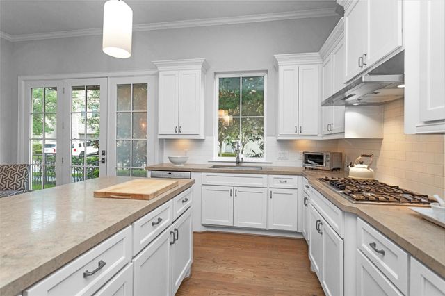 270 Green Boulevard, Shenandoah, TX 77384