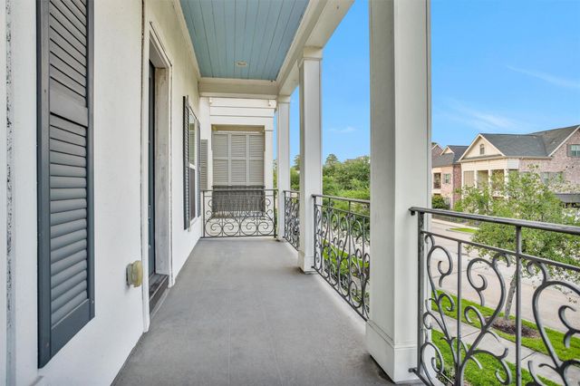 270 Green Boulevard, Shenandoah, TX 77384