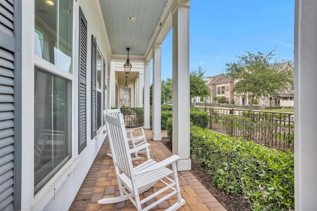 270 Green Boulevard, Shenandoah, TX 77384