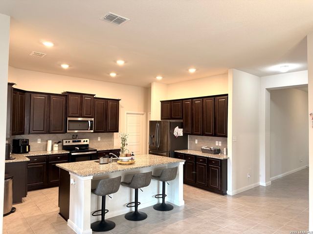 224 PUDU TRL, Cibolo, TX 78108