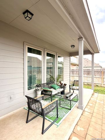 224 PUDU TRL, Cibolo, TX 78108