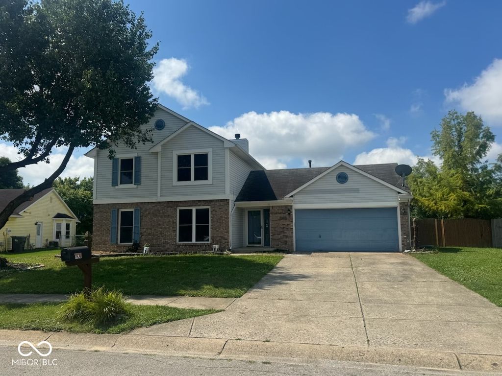 1927 Yacht Harbor, Indianapolis, IN 46260