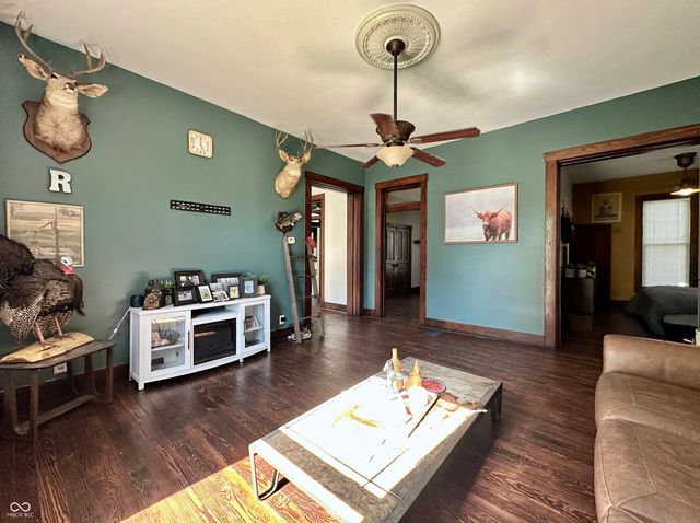 689 E Jackson Street, Martinsville, IN 46151