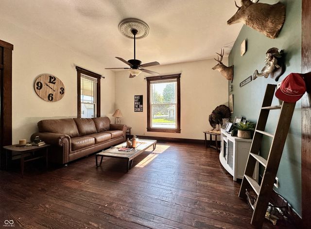 689 E Jackson Street, Martinsville, IN 46151