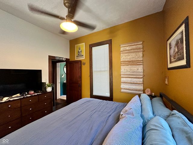 689 E Jackson Street, Martinsville, IN 46151