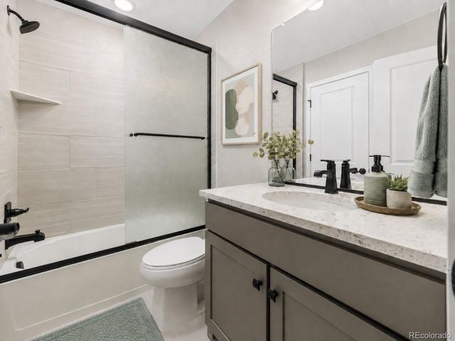 5388 Riverbend Ave, Firestone, CO 80504