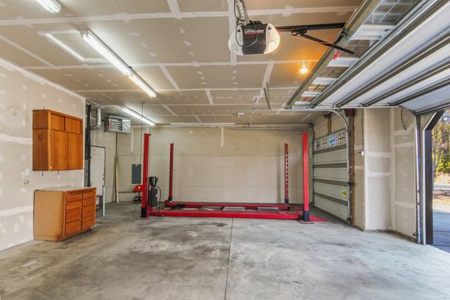 1519 W Marc Dr, Spokane, WA 99218