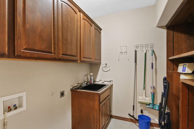 1519 W Marc Dr, Spokane, WA 99218