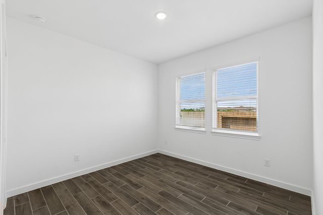 12106 Old Fashion Circle, Mont Belvieu, TX 77535