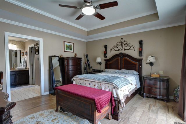 14924 Wilmington Dr, Central, LA 70770