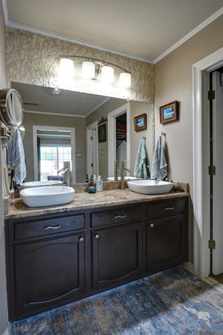 14924 Wilmington Dr, Central, LA 70770