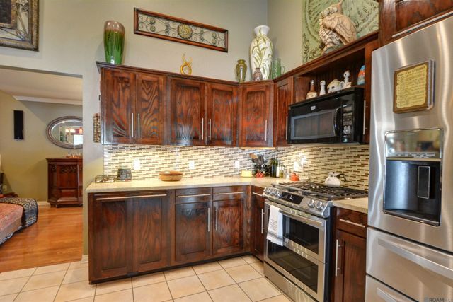 14924 Wilmington Dr, Central, LA 70770