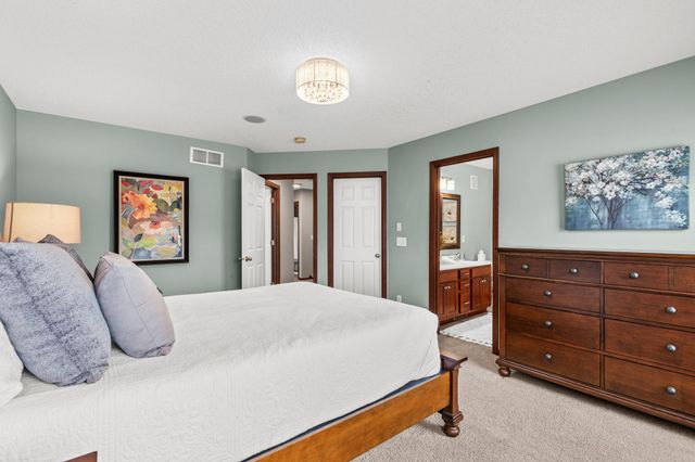 9890 Switch Grass Lane, Eden Prairie, MN 55347