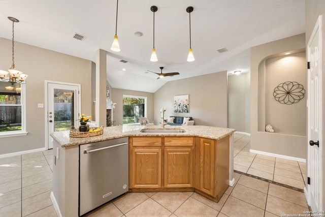 2034 Thicket Trail, San Antonio, TX 78248