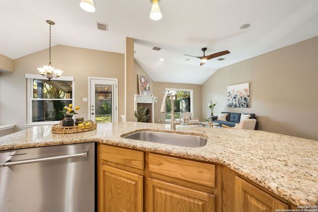 2034 Thicket Trail, San Antonio, TX 78248