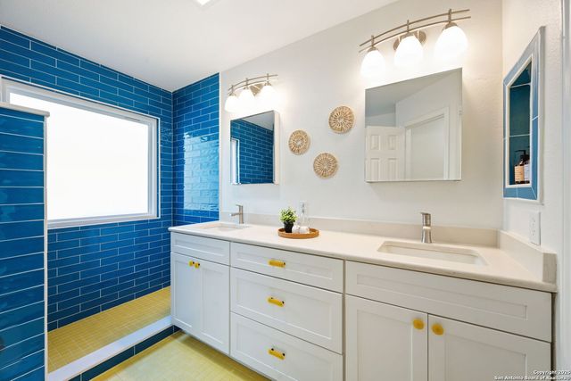 2034 Thicket Trail, San Antonio, TX 78248