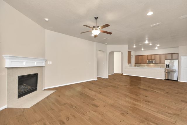 9614 Hideaway Green Drive, Richmond, TX 77406