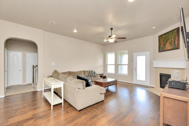 9614 Hideaway Green Drive, Richmond, TX 77406