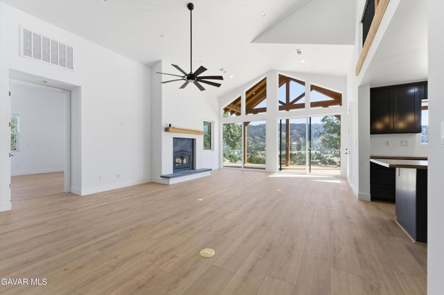 28460 Ridgeview Court, Tehachapi, CA 93561