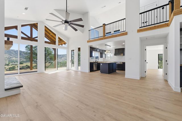 28460 Ridgeview Court, Tehachapi, CA 93561