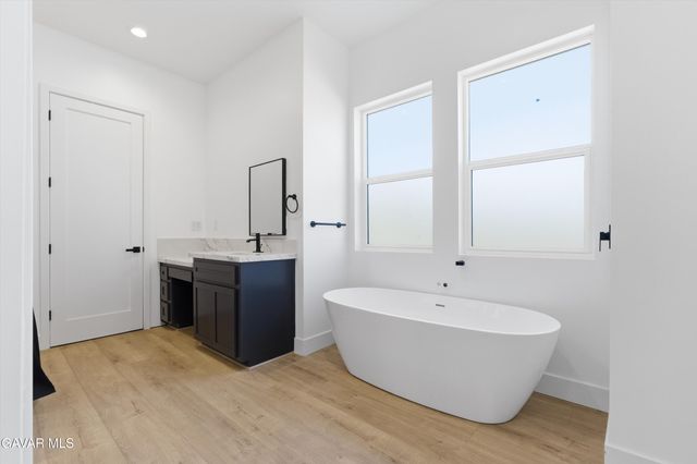 28460 Ridgeview Court, Tehachapi, CA 93561