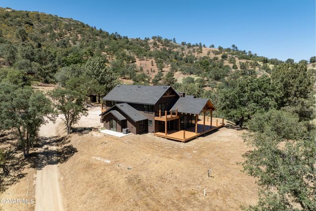 28460 Ridgeview Court, Tehachapi, CA 93561