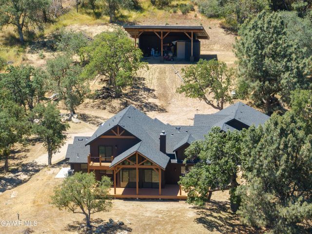 28460 Ridgeview Court, Tehachapi, CA 93561