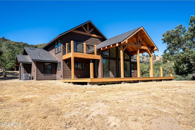 28460 Ridgeview Court, Tehachapi, CA 93561