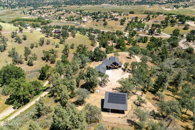 28460 Ridgeview Court, Tehachapi, CA 93561