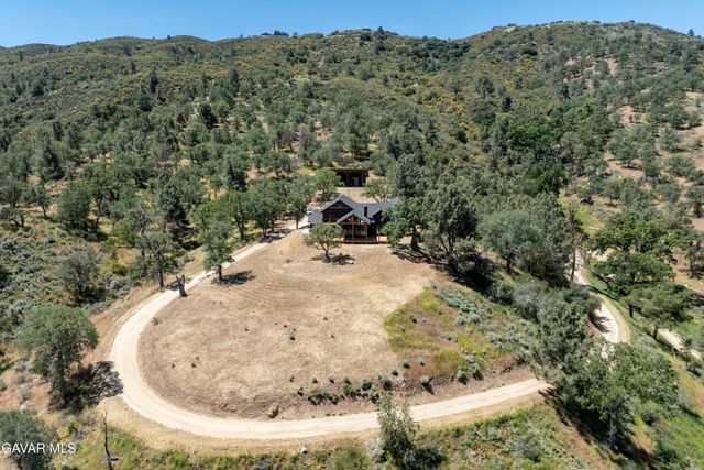 28460 Ridgeview Court, Tehachapi, CA 93561