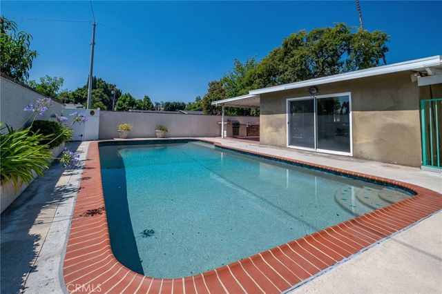 302 N Nora, West Covina, CA 91790
