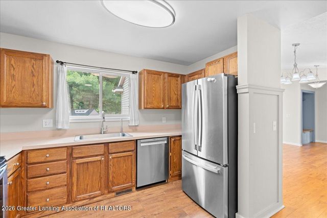431 Winding River Drive, Williamston, MI 48895