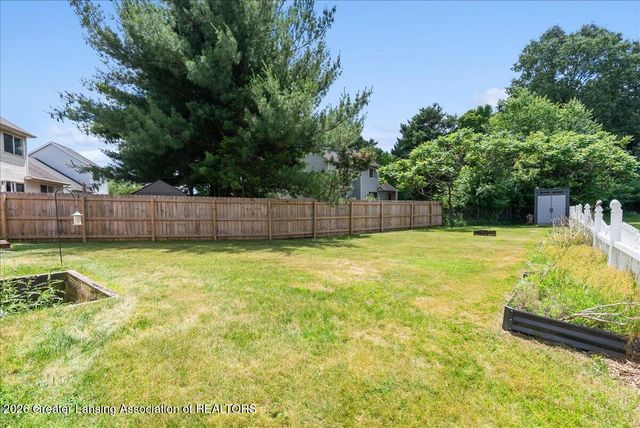 431 Winding River Drive, Williamston, MI 48895