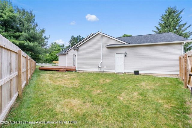 431 Winding River Drive, Williamston, MI 48895
